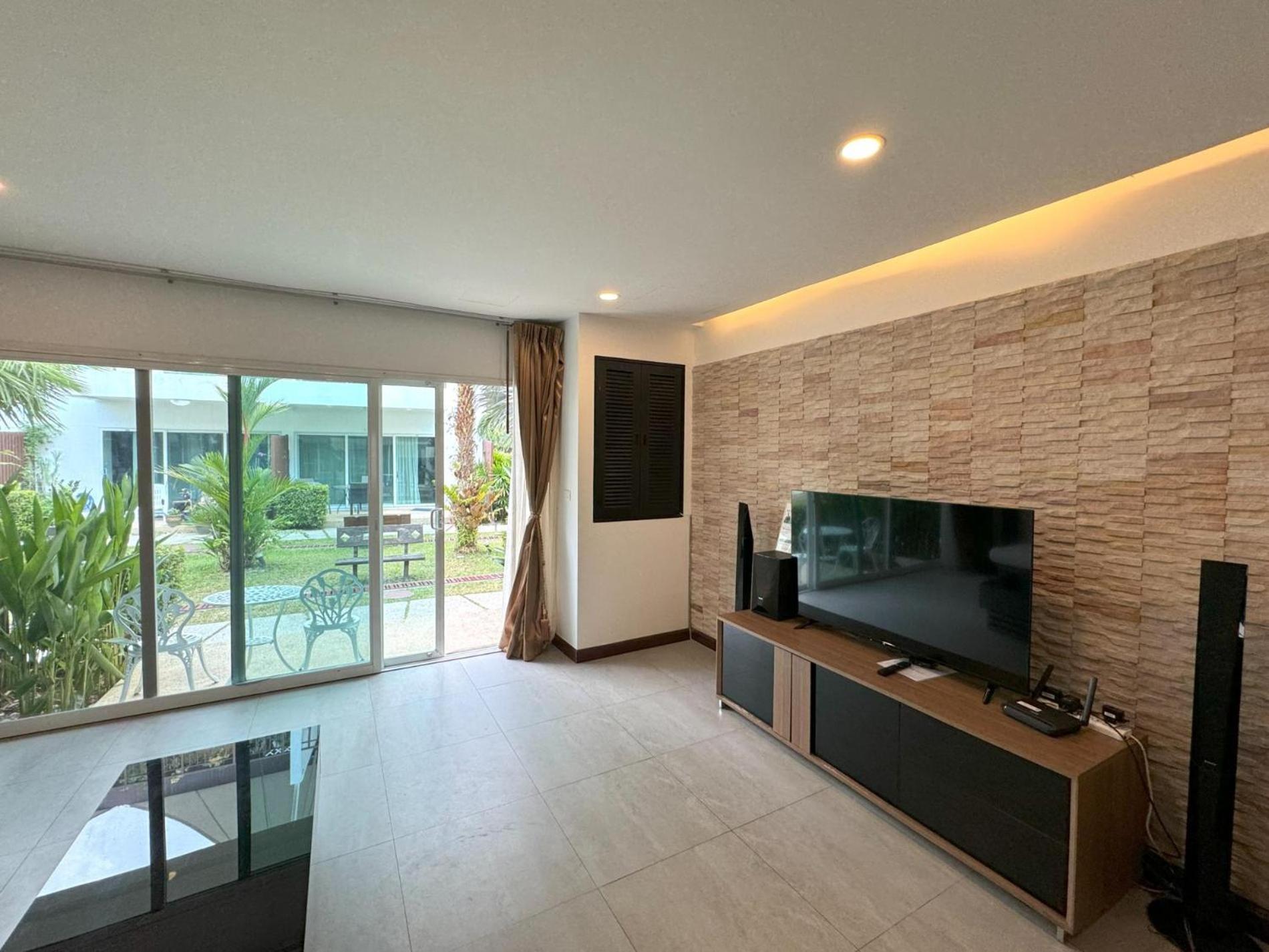 Ap Grand Residence By Lofty Pantai Kamala Luaran gambar