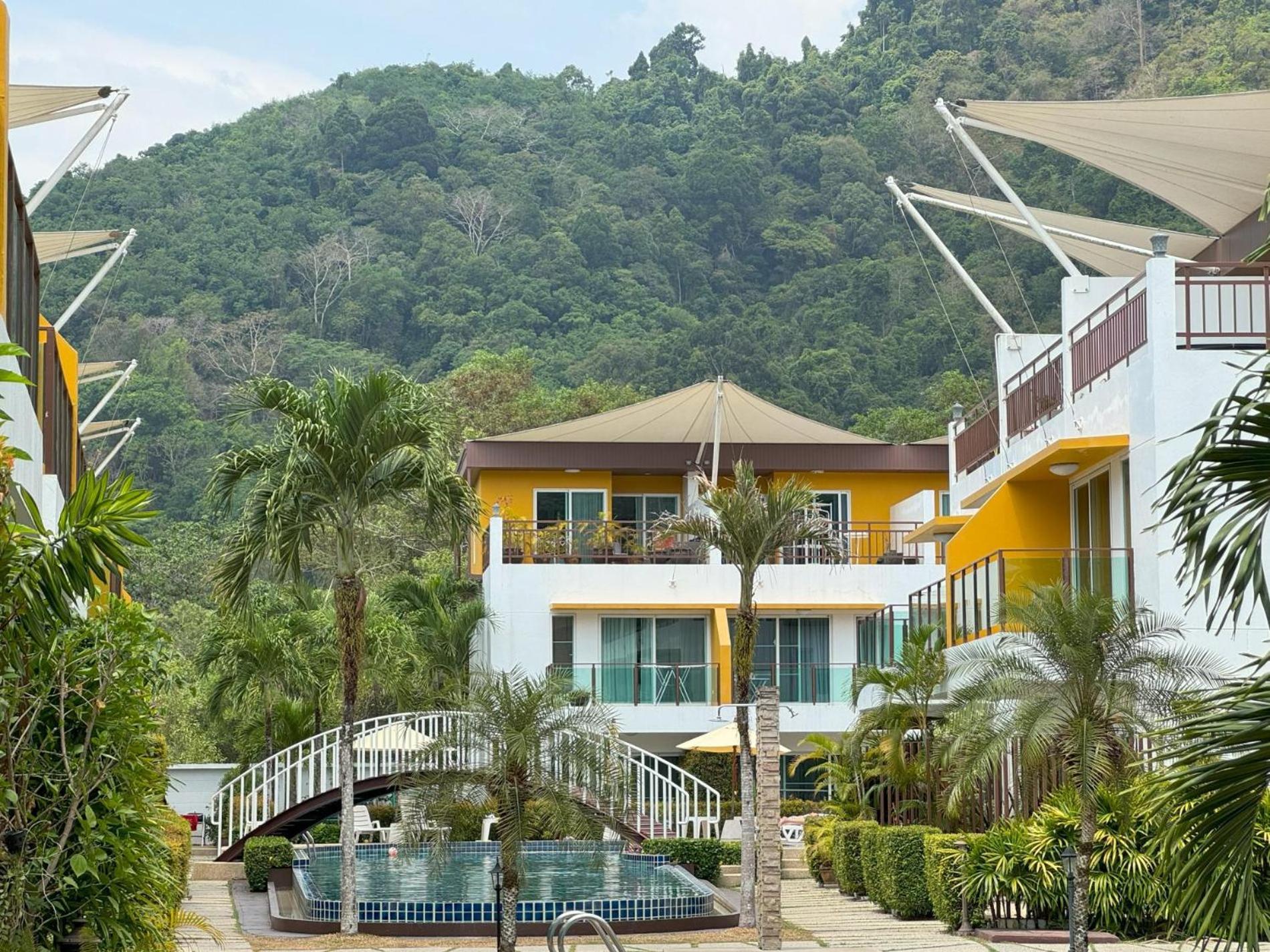 Ap Grand Residence By Lofty Pantai Kamala Luaran gambar